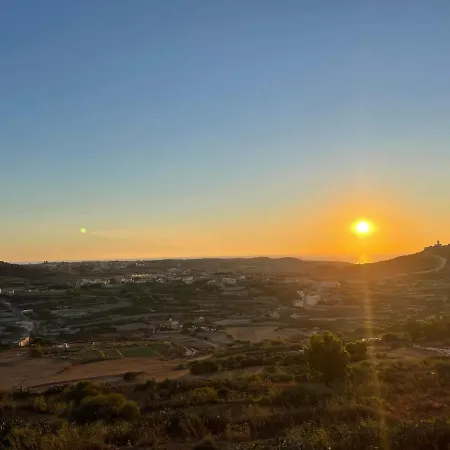 Tac-cnic Heritage Living - Spectacular Views * Żebbuġ